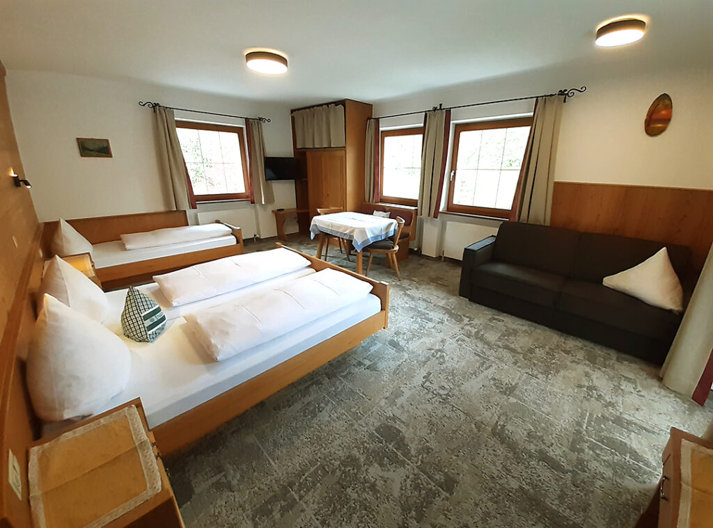 Familienzimmer Mühltal1